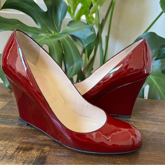 Christian Louboutin Ron Ron Red Patent Leather Wedges EU41 $1095 Hardly Used!! - Picture 2 of 12